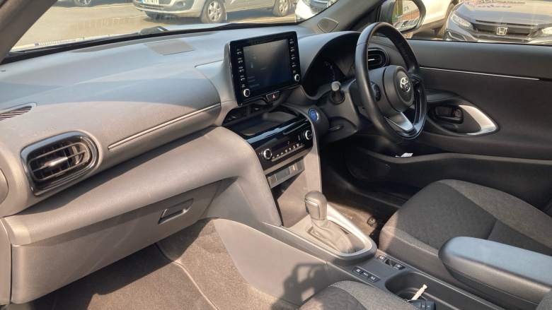 Toyota Yaris Cross 1.5 Hybrid Design 5dr CVT Hybrid Estate